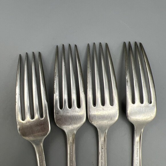 4 Dinner Forks WM A Rogers EVERLASTING A1 Plus Oneida 1940's Georgian Silverware - Picture 6 of 12